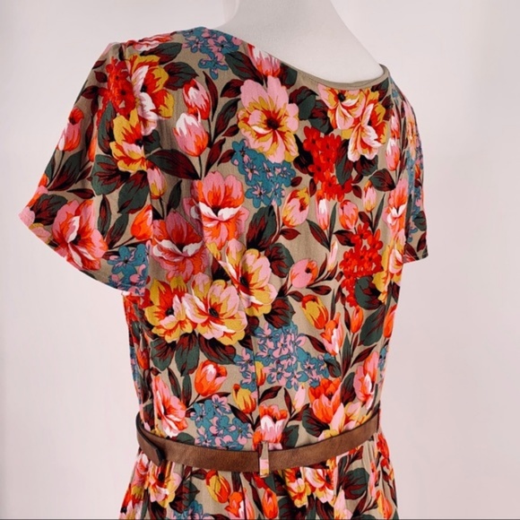 VTG Pepperberry Red Floral Short Sleeve Dress - Picture 3 of 4